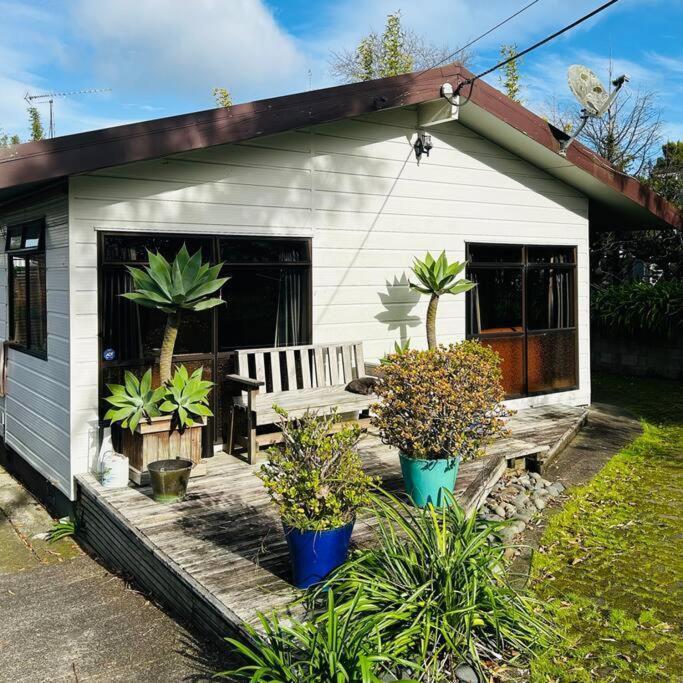Peaceful Green Bay Charmer Auckland Exterior foto